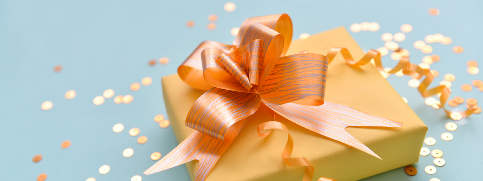 Budget-Friendly Anniversary Gift Ideas That Are Meaningul | Payflex